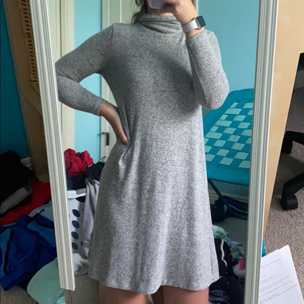 AMERICAN EAGLE GRAY DRESS